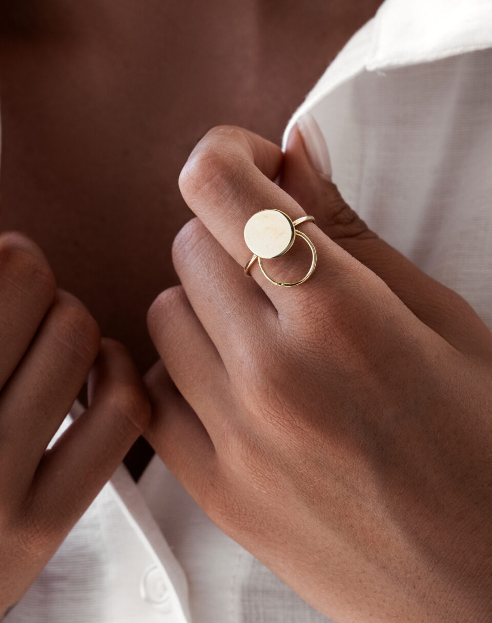 انگشتر طلا دایره و حلقه مدل - ماوی گلد گالری
