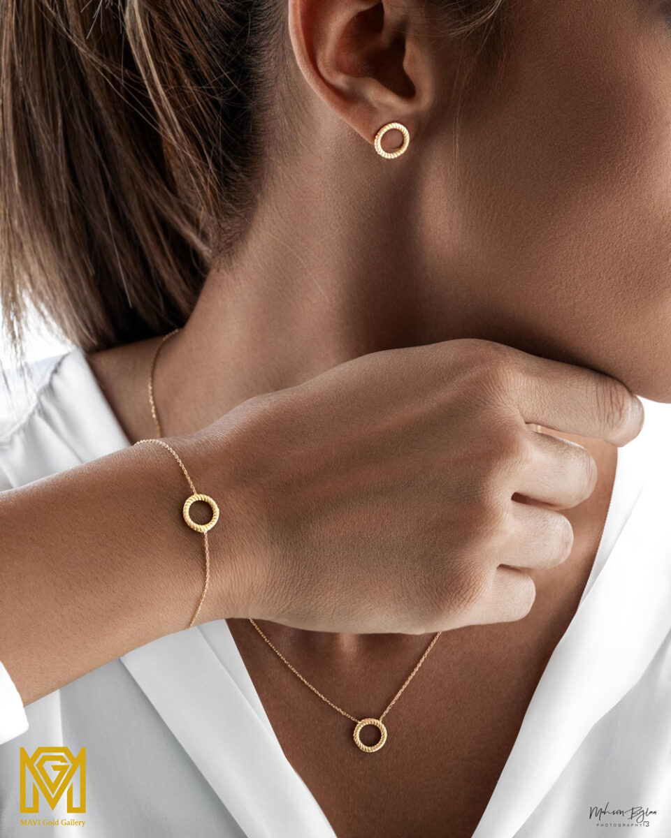 دستبند طلا مینیمال دایره مدل - ماوی گلد گالری