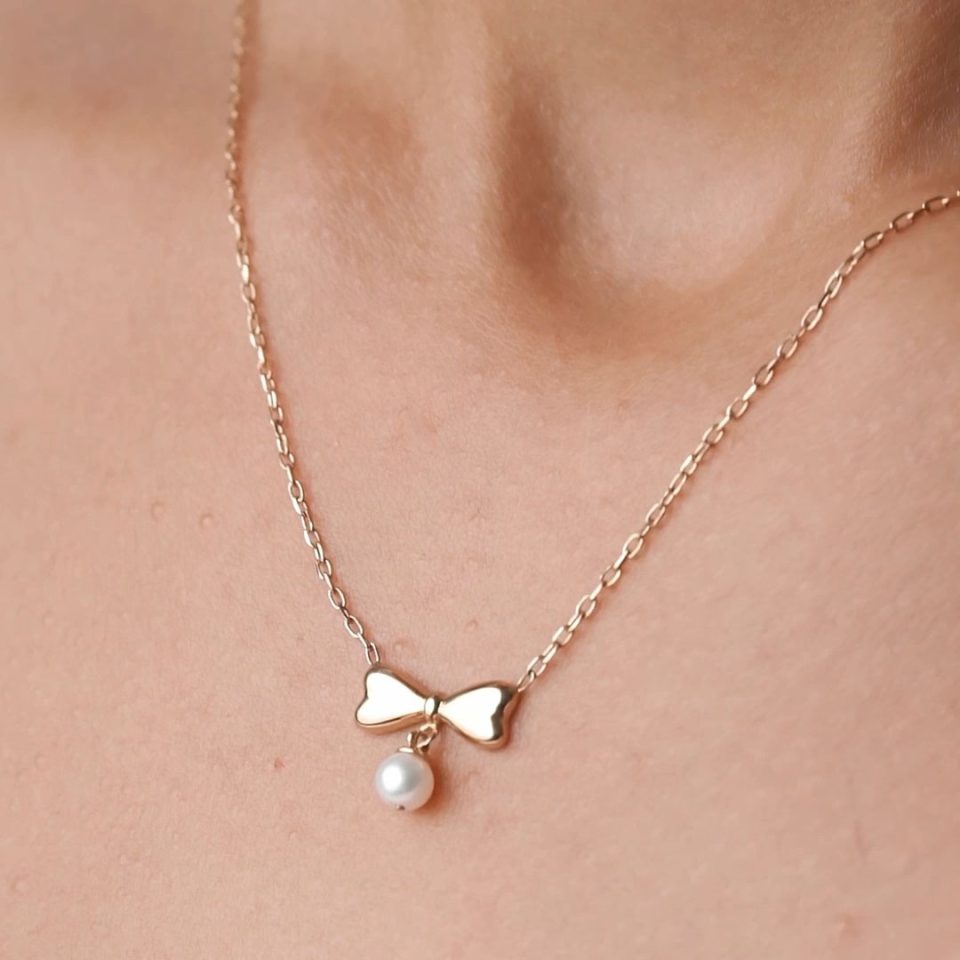 خرید گردنبند طلا پاپیون ساده و مروارید