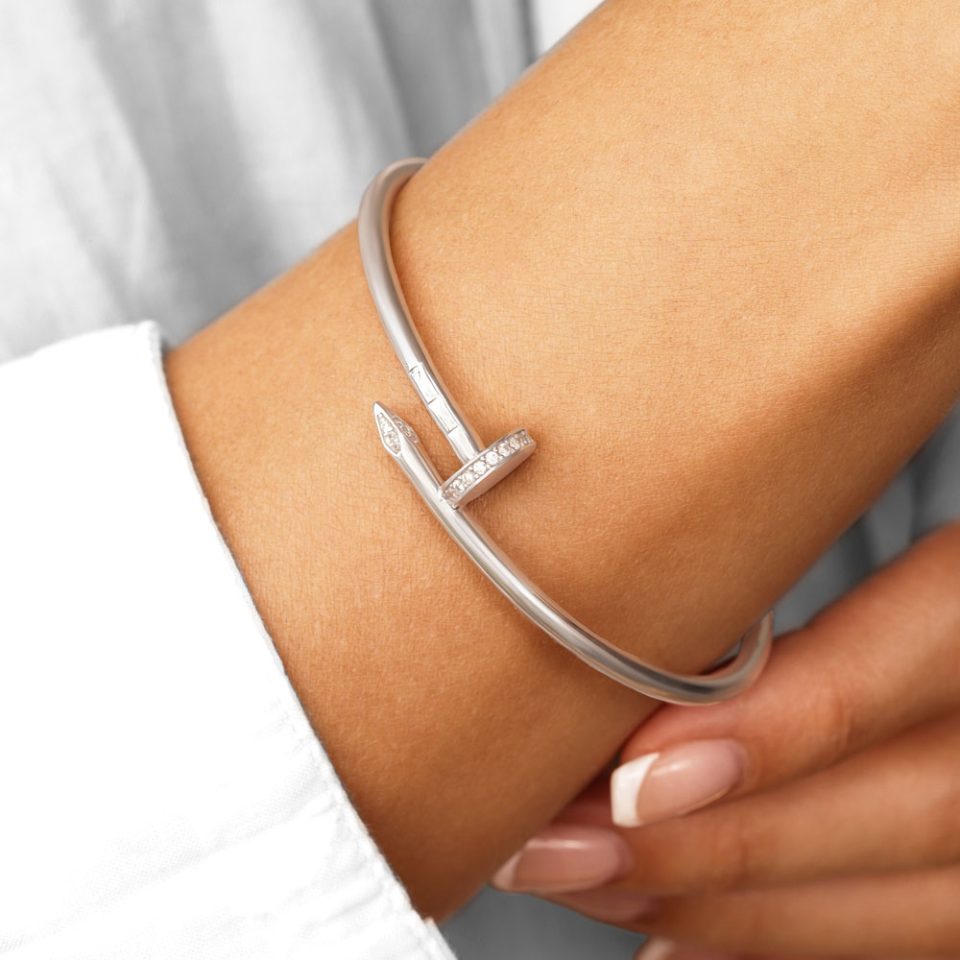 خرید النگو طلا میخ کارتیه اورجینال سفید