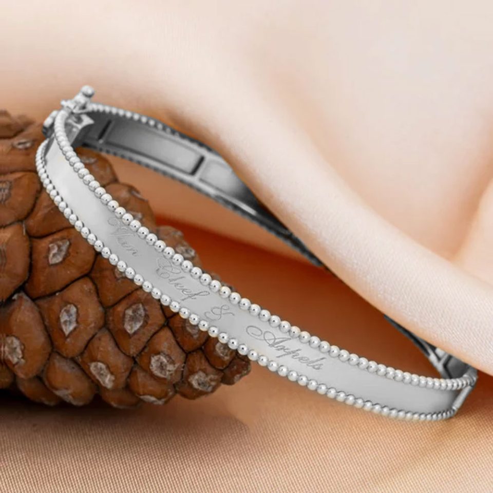 خرید النگو طلا سیگنیچر سفید ماوی