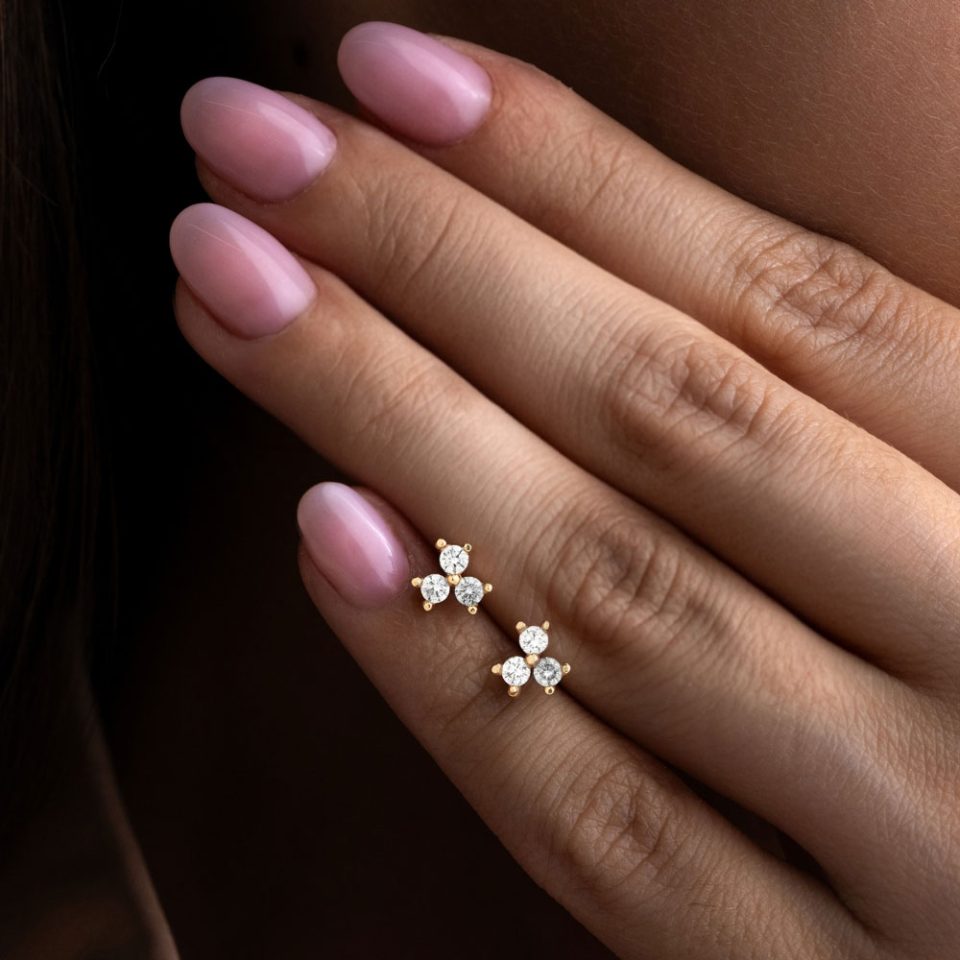 خرید گوشواره طلا سانیا