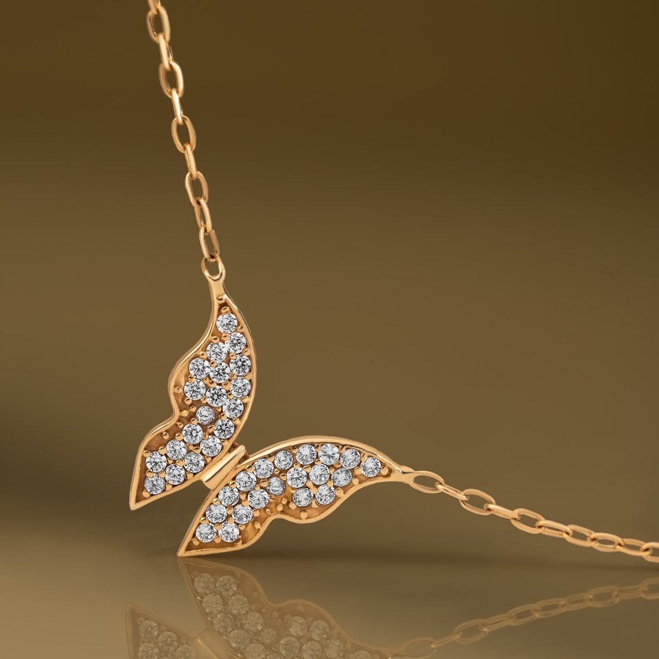 خرید گردنبند طلا پروانه نگینی فلای