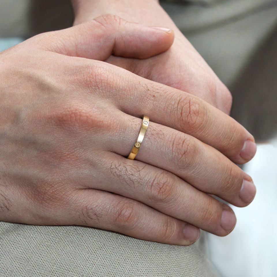 خرید انگشتر طلا کارتیه لاو باریک گلد مردانه