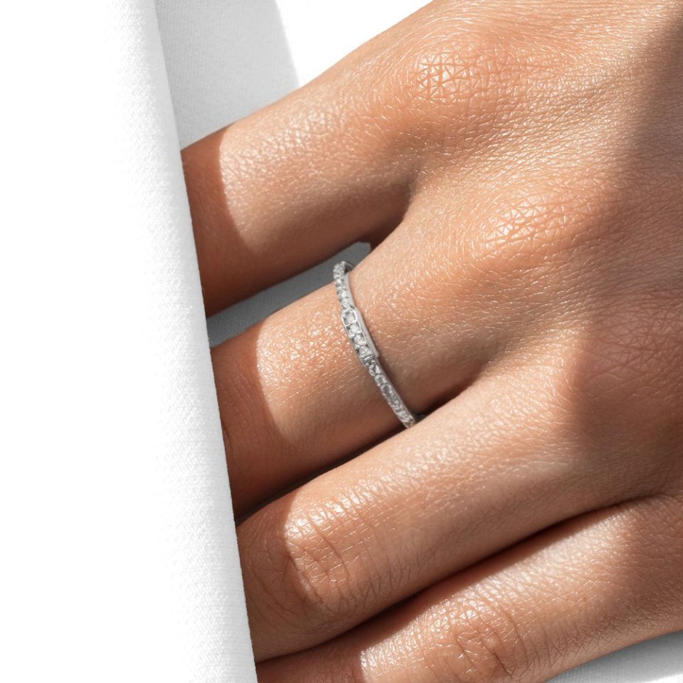 خرید انگشتر طلا فول نگین سفید