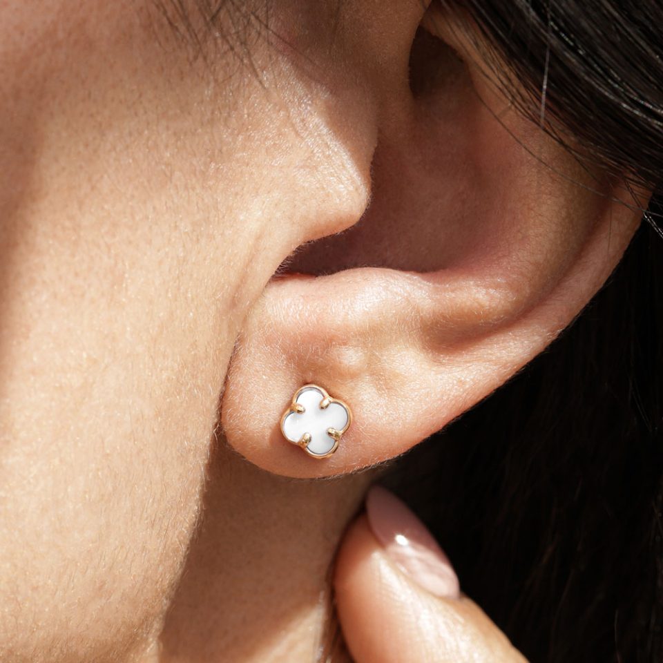 خرید گوشواره طلا ونکلیف سفید مینیمال مینی